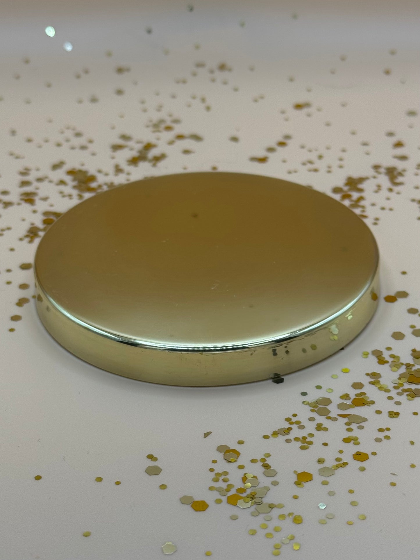 Golden candle lid