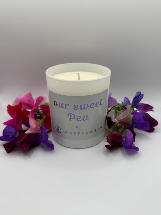 our sweet Pea candle - white