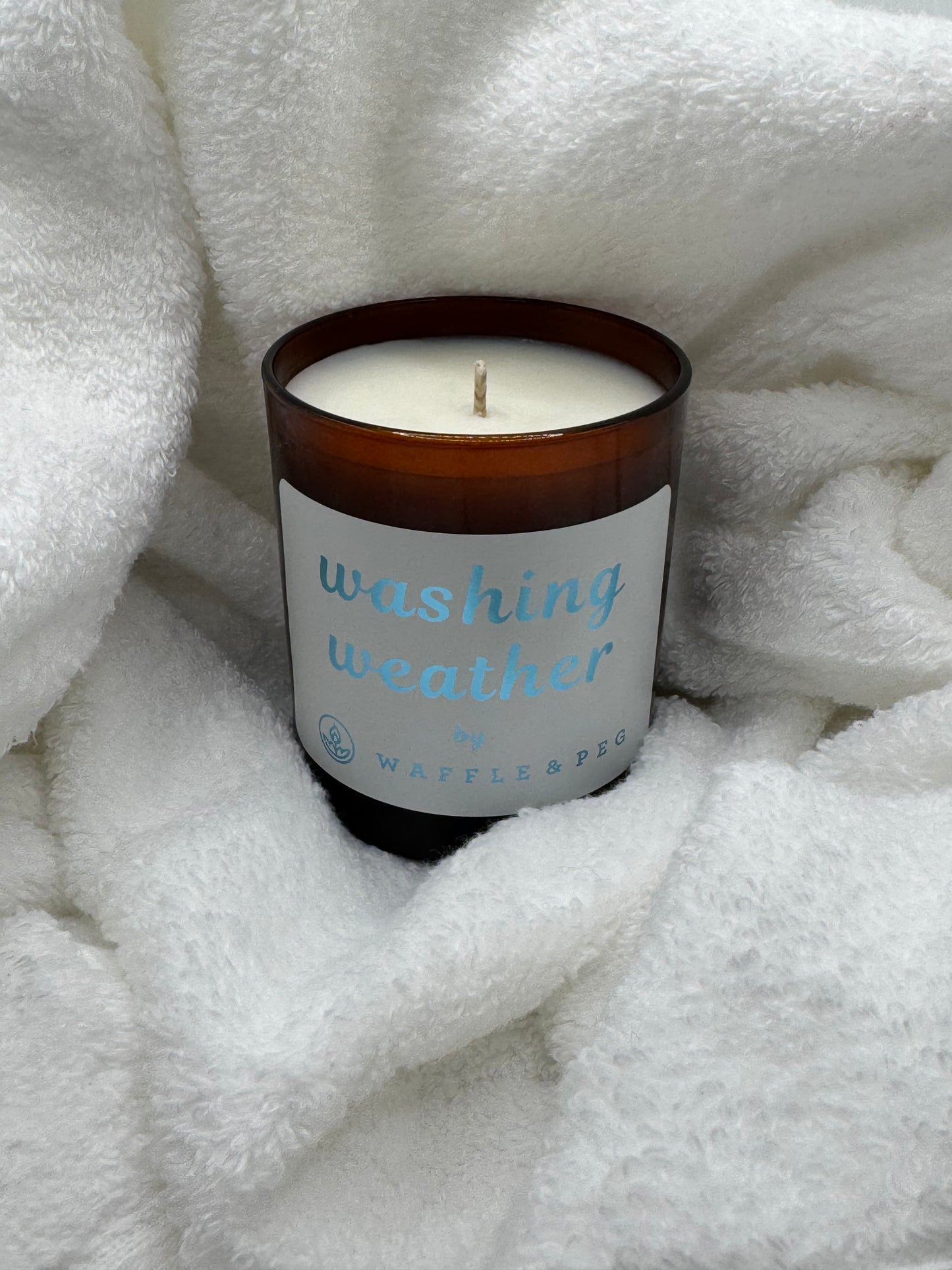 Little washing weather candle - amber